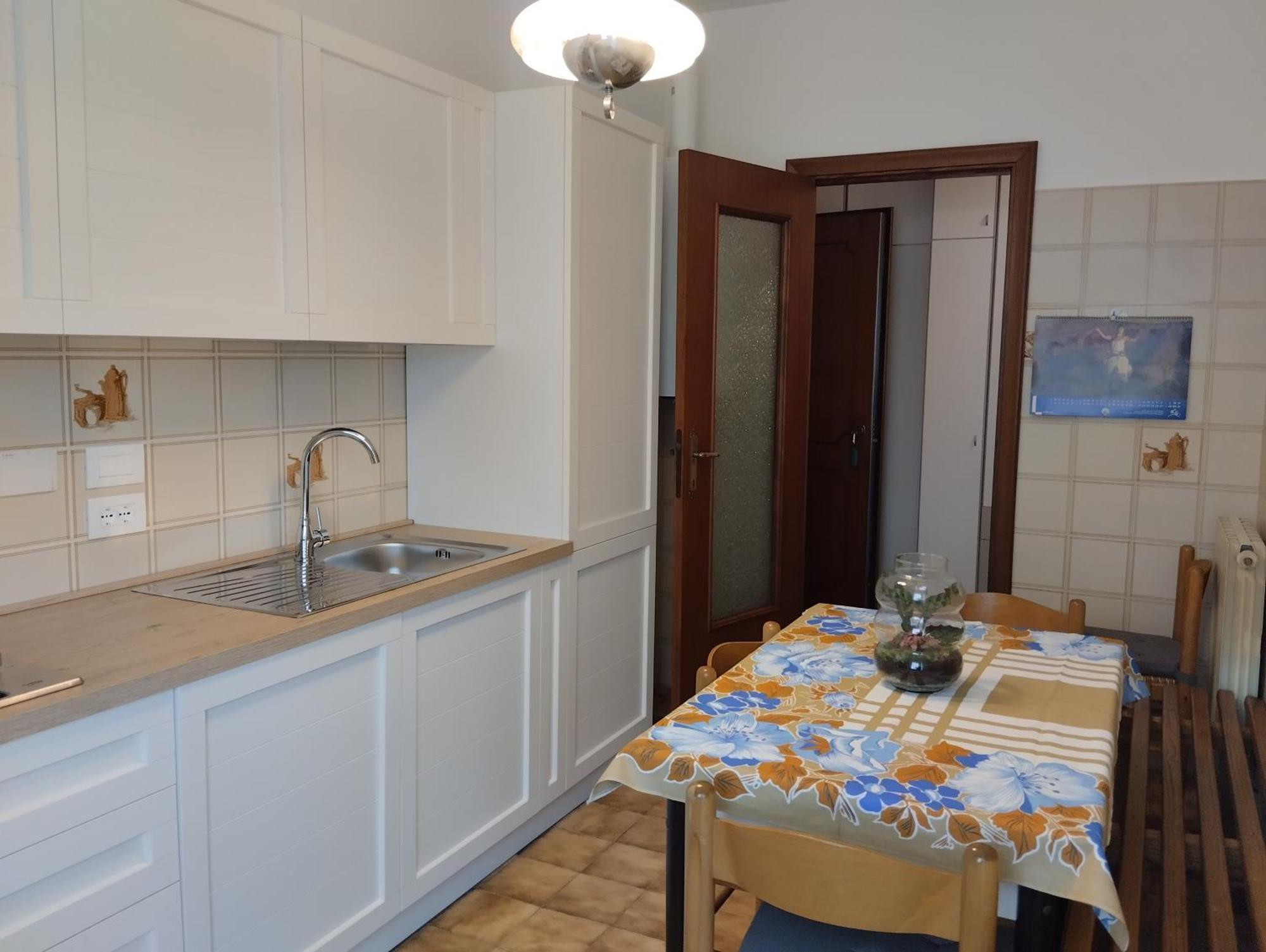 Appartamento Con Posto Auto 라바냐 외부 사진