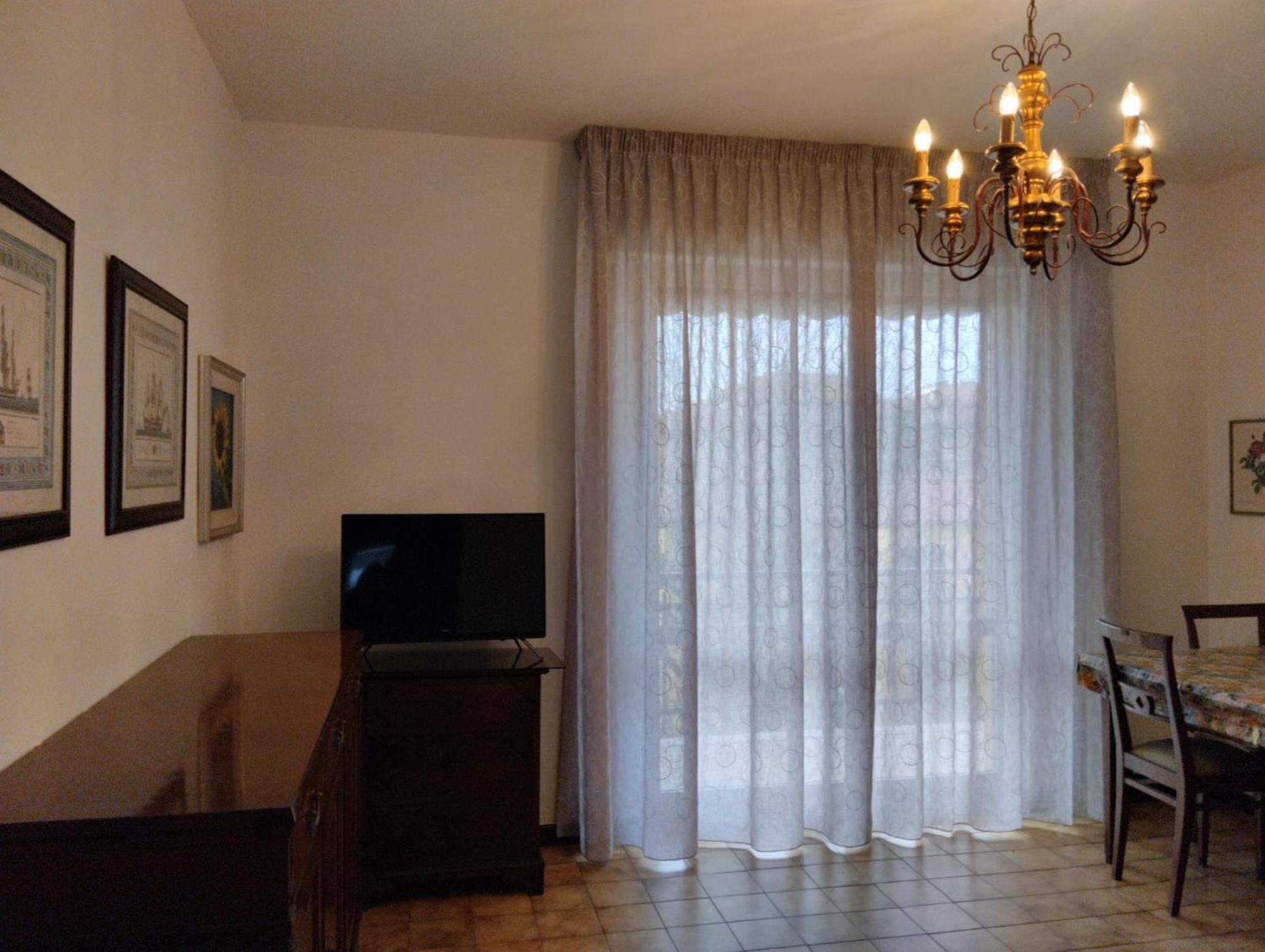 Appartamento Con Posto Auto 라바냐 외부 사진